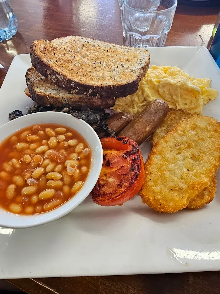 Big Bower Breakfast served with Merlo Coffee at MK Bower